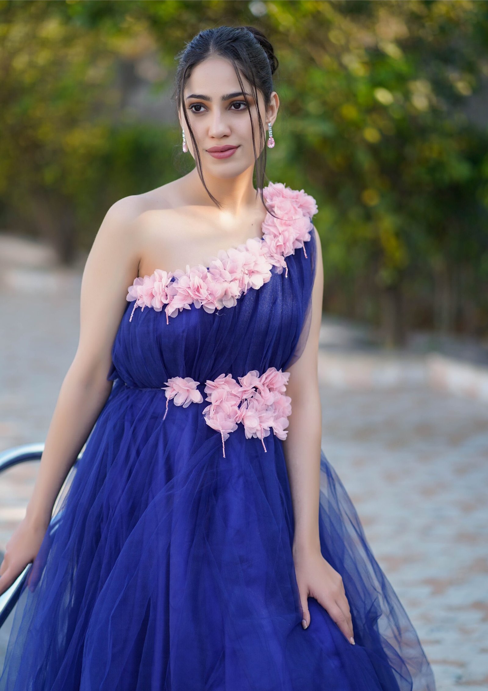 Midnight Bloom One-Shoulder Tulle Gown - Image 2